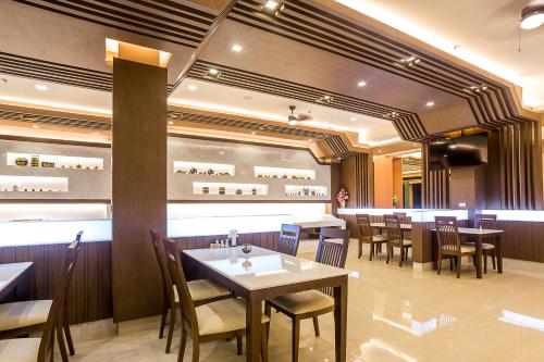 Фотографии гостиницы
Swan Lake Hotel Sattahip