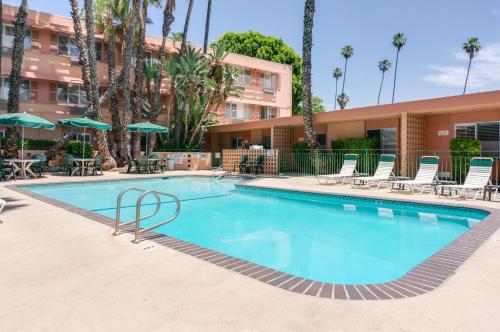 Фотография гостиницы Saga Motor Hotel Pasadena