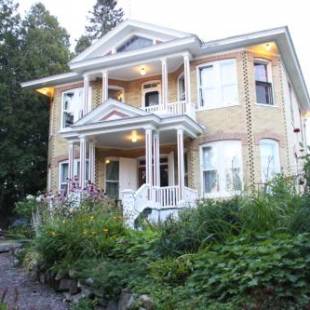 Фотографии мини отеля
Auberge Taylor Manor