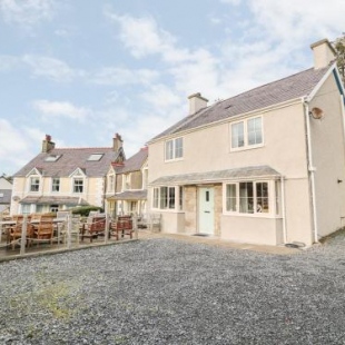 Фотография гостевого дома Castell