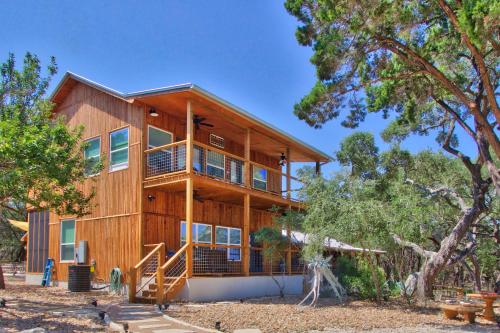 Фотографии гостевого дома
Wimberley Country Luxe