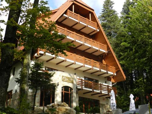 Фотографии гостевого дома
Opus Villa