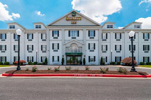 Фотография гостиницы Quality Inn Harrisonburg I-81