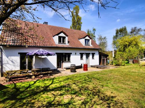 Фотография гостевого дома Cozy Holiday Home in Theux near Spa