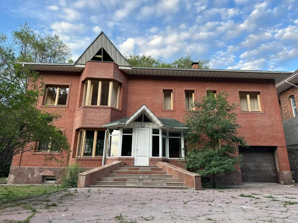 Фотография Коттеджа Частный дом Ласточка