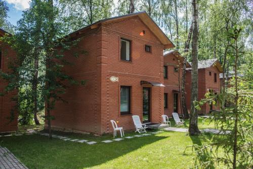 Фотография базы отдыха База семейного отдыха Золотая рыбка