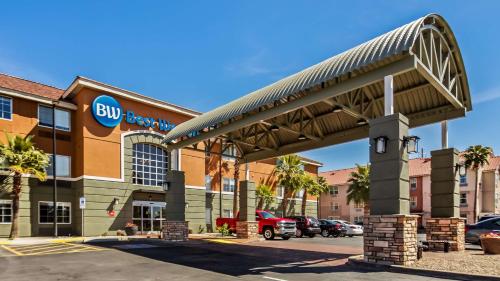 Фотография гостиницы Best Western North Phoenix Hotel