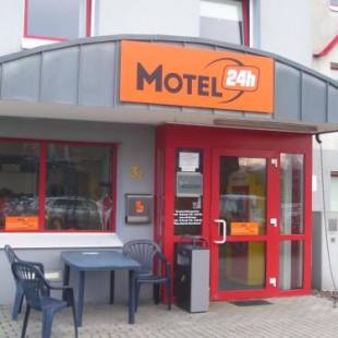 Фотографии мотеля 
            Motel 24h Mannheim