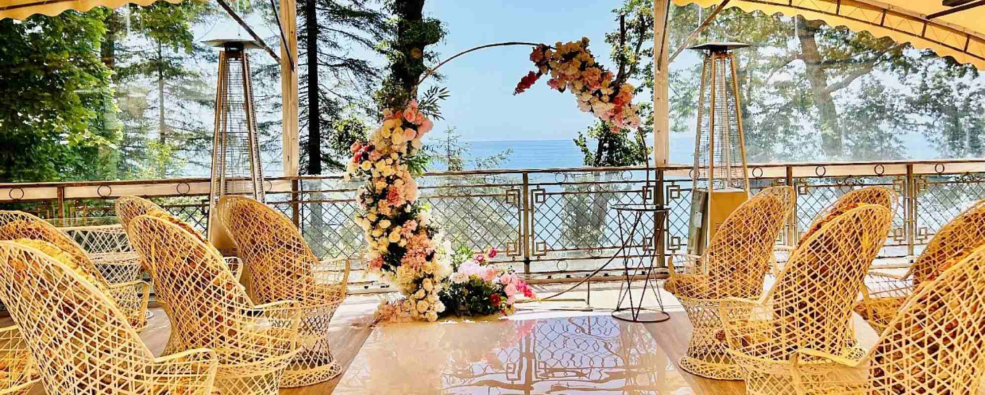 Фотографии банкетного зала Зал ресторана Вилла Полианна