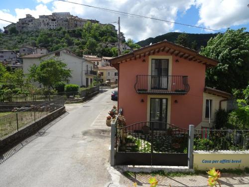 Фотографии гостевого дома
la bottega del fabbro affitto breve