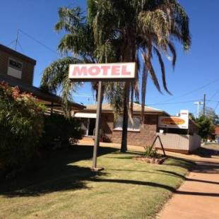 Фотографии мотеля
Warrego Motel