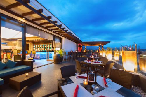 Фотография гостиницы Harolds Evotel - Multiple Use Hotel