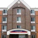 Фотография гостиницы Candlewood Suites Olathe, an IHG Hotel