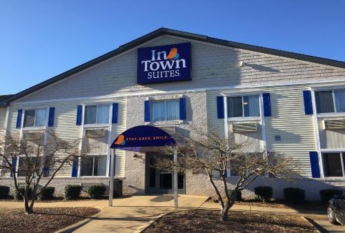 Фотография гостиницы InTown Suites Extended Stay Bowling Green