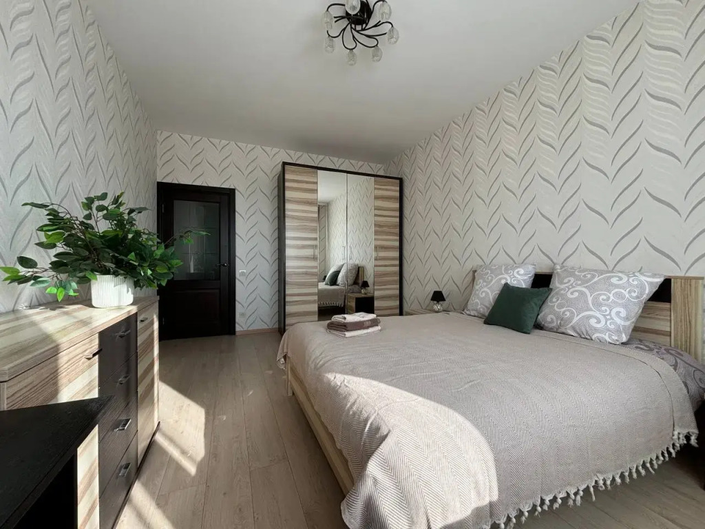 Фотография квартиры Апартаменты 3-х комнатная на Родионова от Уют и Комфорт