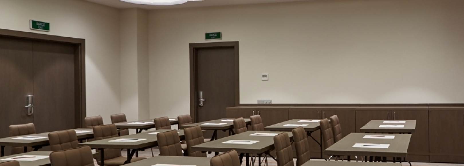 Фотография конференц-зала Исеть