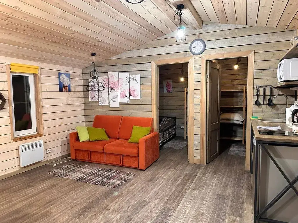 Фотография Коттеджа Частный дом с панорамными окнами в березовом лесу, терраса, баня, мангал