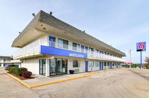 Фотография гостиницы Motel 6-Topeka, KS - Northwest