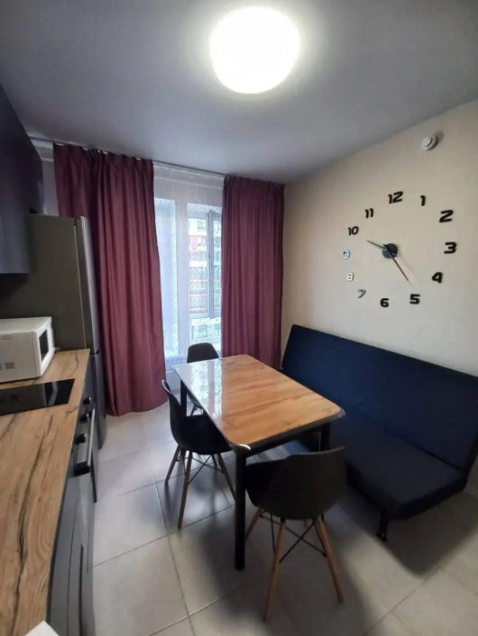 Фотографии квартиры 
            Апартаменты на улице Летчика Ларюшина 18