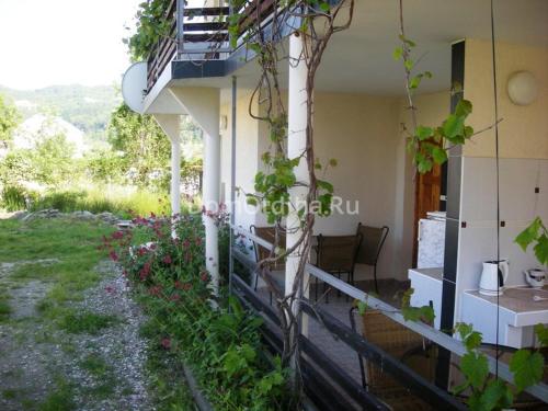 Фотография гостевого дома Магнолия