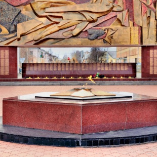 Фотография достопримечательности Мемориальный комплекс Краснотурьинцам, погибшим на фронтах Великой Отечественной войны 1941-1945 годы