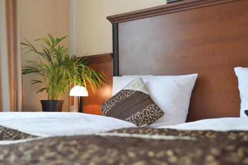 Фотография гостиницы City Hotel West