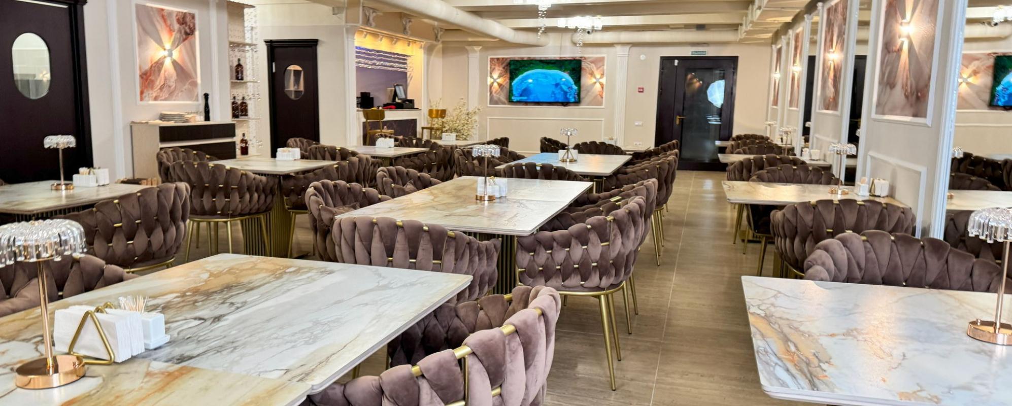 Фотографии банкетного зала Зал ресторана Симфония