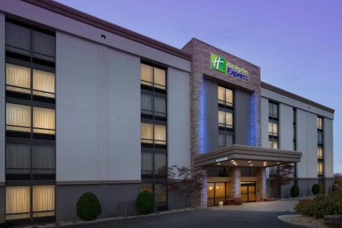 Фотография гостиницы Holiday Inn Express Boston North-Woburn, an IHG Hotel