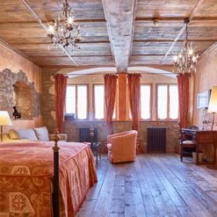 Фотографии гостевого дома
Historik Hotel Gotisches Haus garni