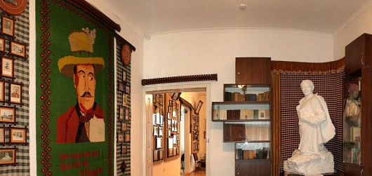 Фотографии музея 
            Литературно-мемориальный музей Ю. Федьковича