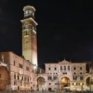 Фотографии апарт отеля
Lords of Verona Luxury Apartments