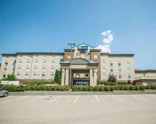 Фотография гостиницы Comfort Inn & Suites Salmon Arm
