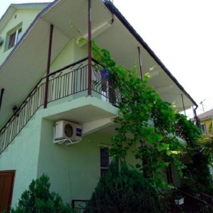 Фотография гостевого дома На Изумрудной, 28