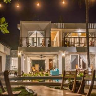 Фотографии гостиницы 
            Aaki Hotel