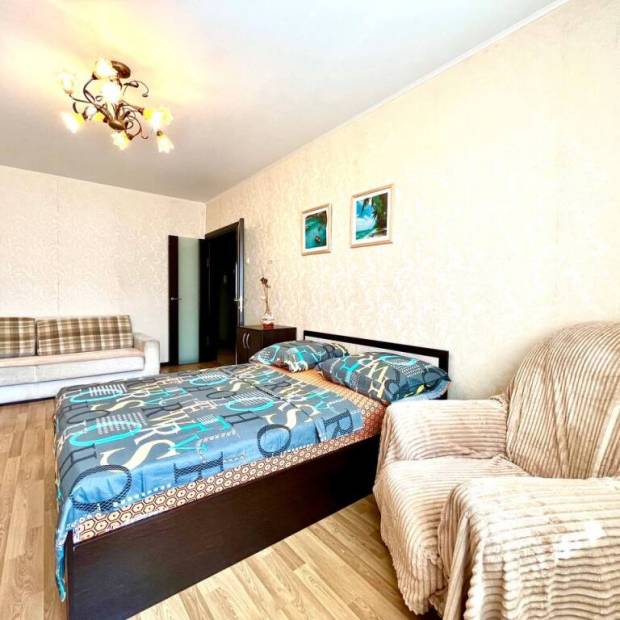 Фотографии квартиры 
            Квартира Двушка до 7 человек Раздельные комнаты 2 балкона