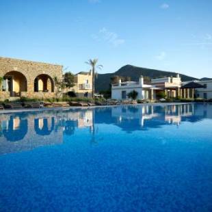 Фотографии гостиницы
Porto Kea Suites