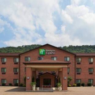 Фотографии гостиницы 
            Holiday Inn Express - Newell-Chester WV, an IHG Hotel