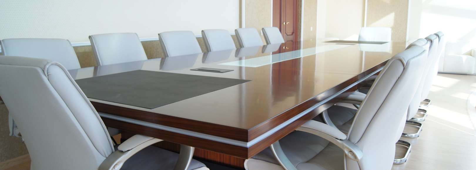 Фотография конференц-зала Сенатор