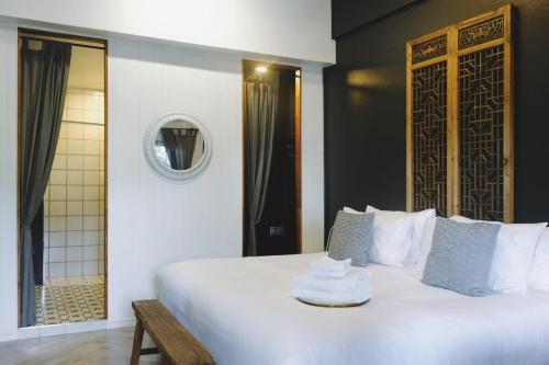 Фотография гостиницы Blu Monkey Boutique Phuket Town - SHA Certificate