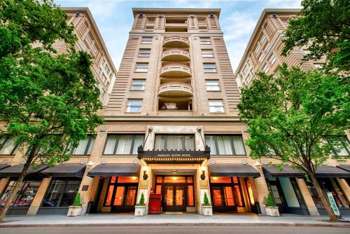 Фотография гостиницы Embassy Suites Portland - Downtown