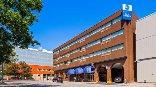 Фотография гостиницы Best Western Downtown Sudbury