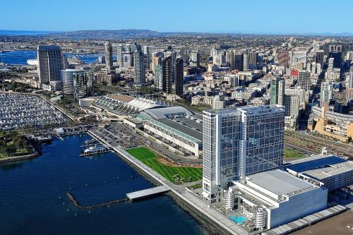 Фотография гостиницы Hilton San Diego Bayfront