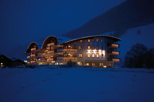 Фотография гостиницы Wellness Refugium & Resort Hotel Alpin Royal - Small Luxury Hotels of the World
