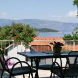 Фотография гостевого дома Apartments by the sea Jelsa, Hvar - 15348