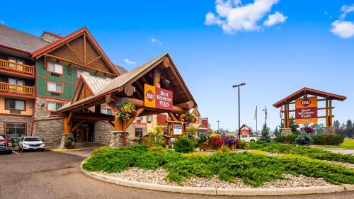 Фотография гостиницы Best Western Plus Fernie Mountain Lodge