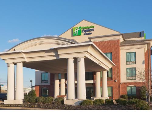 Фотография гостиницы Holiday Inn Express & Suites Memphis Arpt Elvis Presley Blv, an IHG Hotel