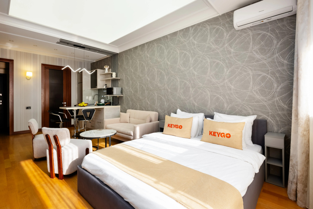 Фотография квартиры Апартаменты Студия KeyGo 0200 рядом с парком Дианы Абгар