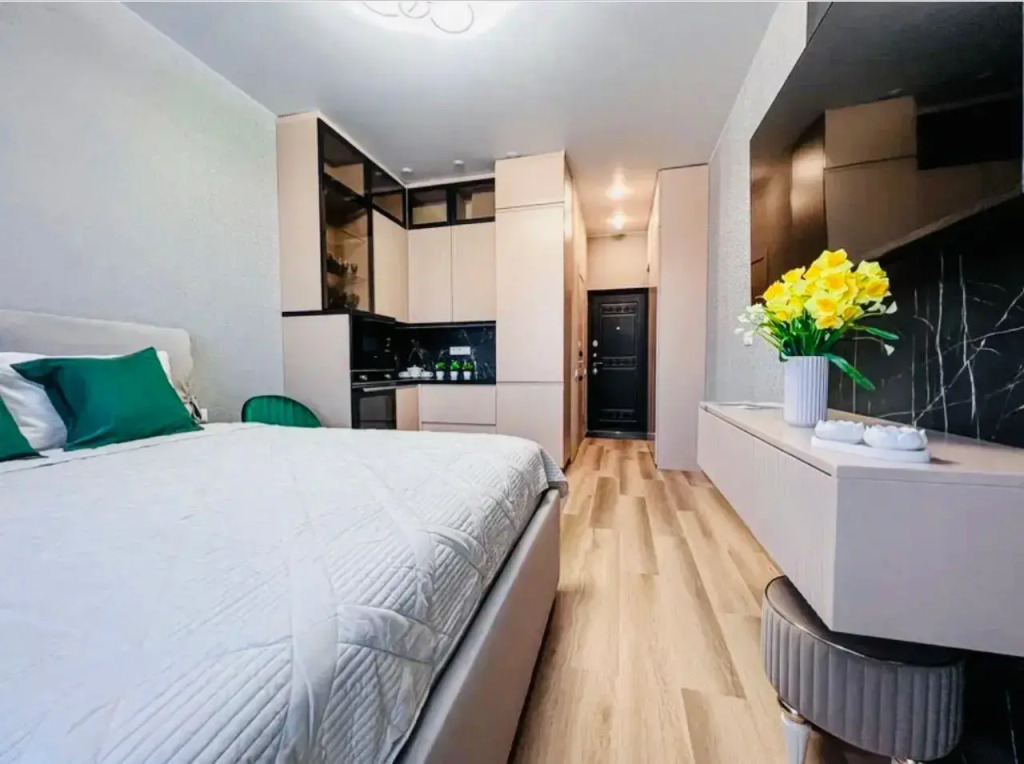 Фотография квартиры Апартаменты Дизайнерская студия с бассейном