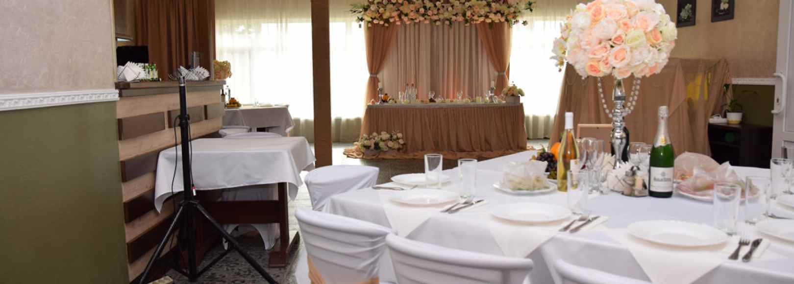 Фотография банкетного зала Зал кафе Белый остров