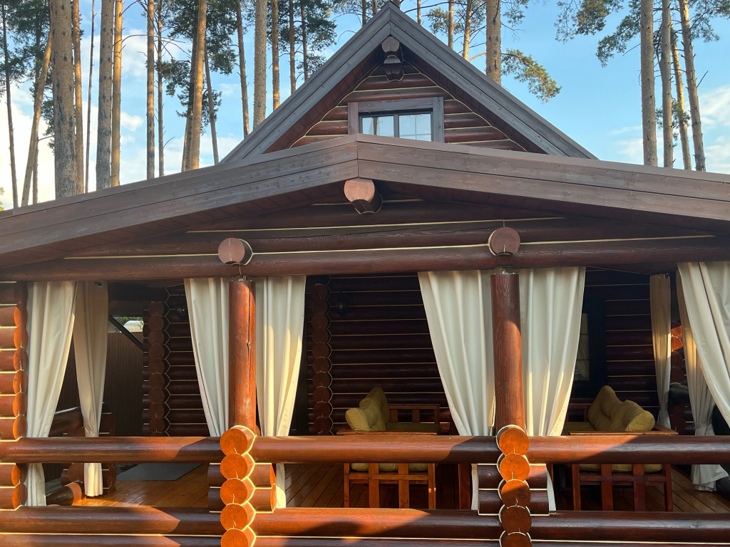 Фотография Коттеджа Частный Дом Избушка в Соснах с Русской Печкой и Баней